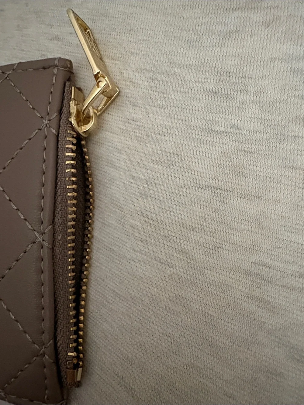 N/A compact quilted